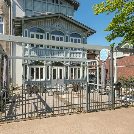 Toskania Light & Spacious Family With Parking By Lion * 索波特