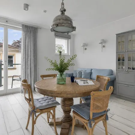 Toskania Light & Spacious Family With Parking By Lion דירה *